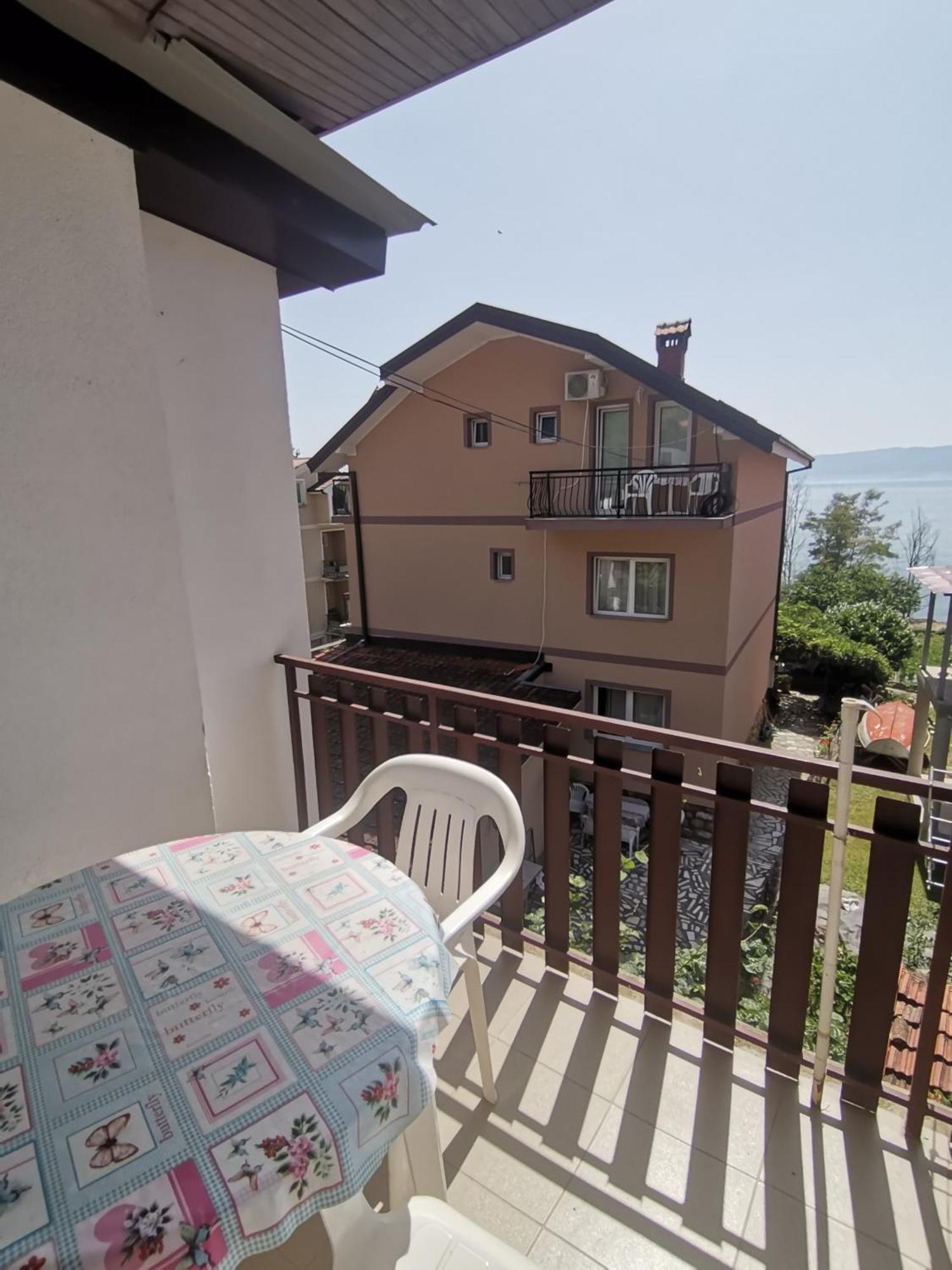 Guesthouse Zimovski Pestani Luaran gambar